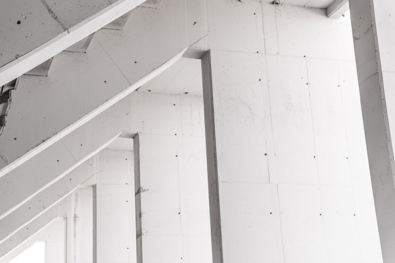 Abstract view of modern concrete pillars showcasing minimalist architectural design.